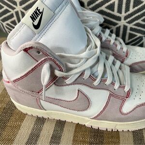 Nike Dunk High-Tops in White and Light Pink